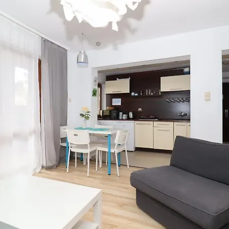 Nadmorskie Zacisze Apartment *